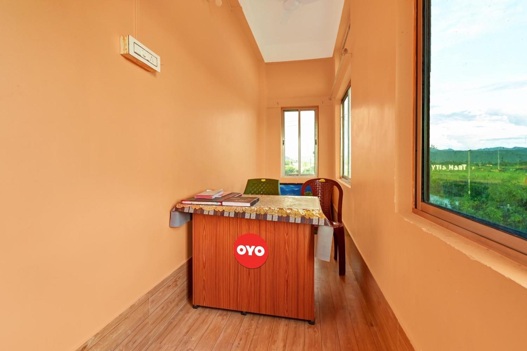 غاواهاتي Oyo Flagship The Brahmaputra Homestay المظهر الخارجي الصورة
